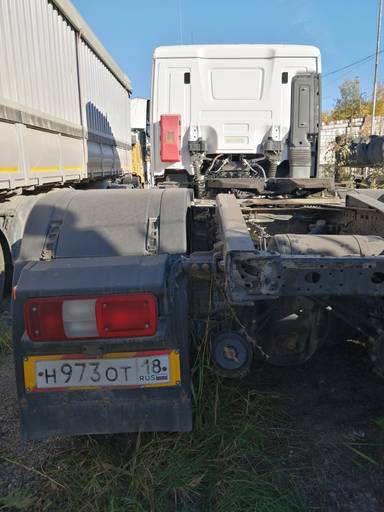 Hyundai XCIENT QZ 6х4