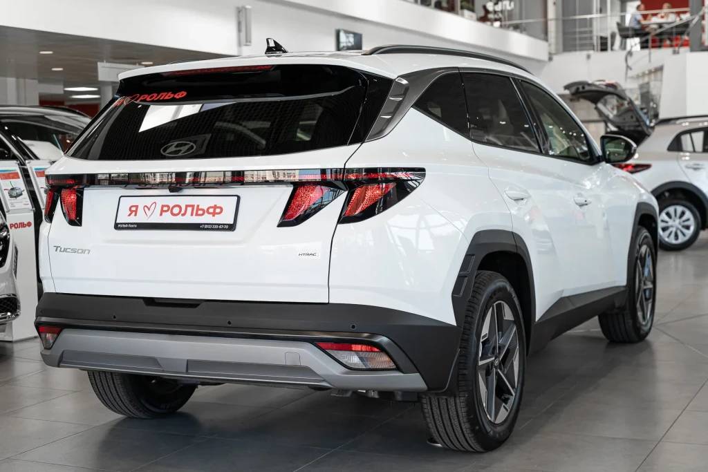 Hyundai Tucson Travel 2.0 6AT 4WD