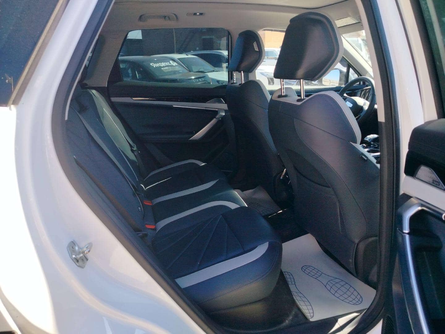 Geely Atlas,  40 229 км, 2024 года в лизинг