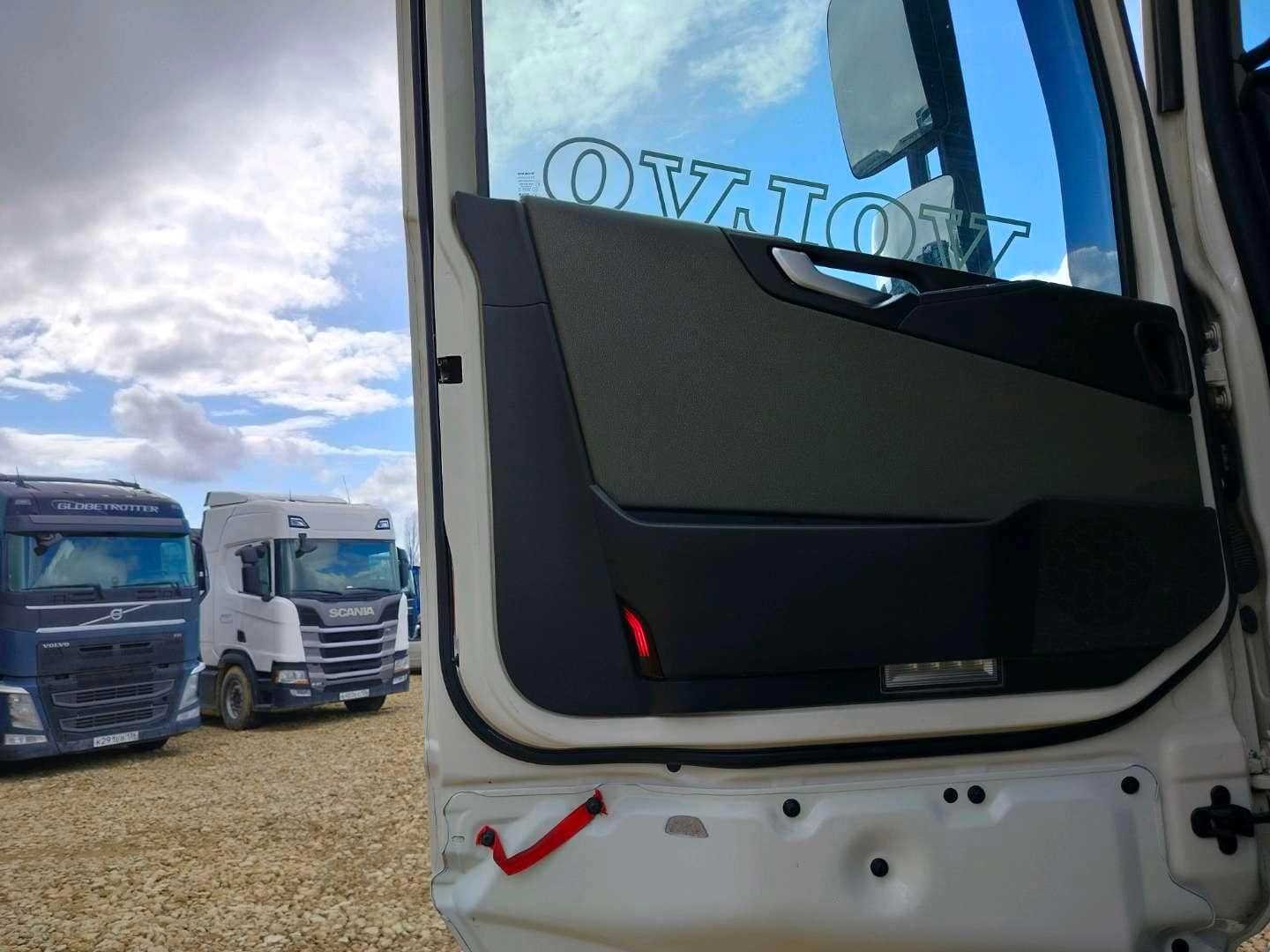Volvo FH 460 4x2 (FH),  796 361 км, 2022 года в лизинг