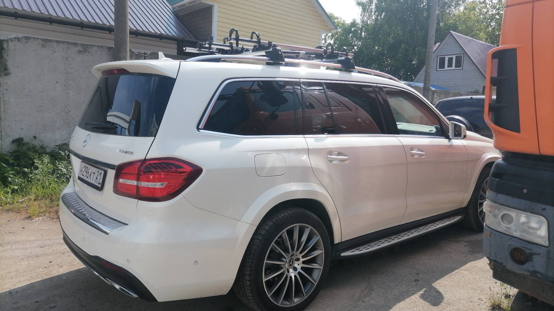 Mercedes-Benz GLS,  218 486 км, 2017 года