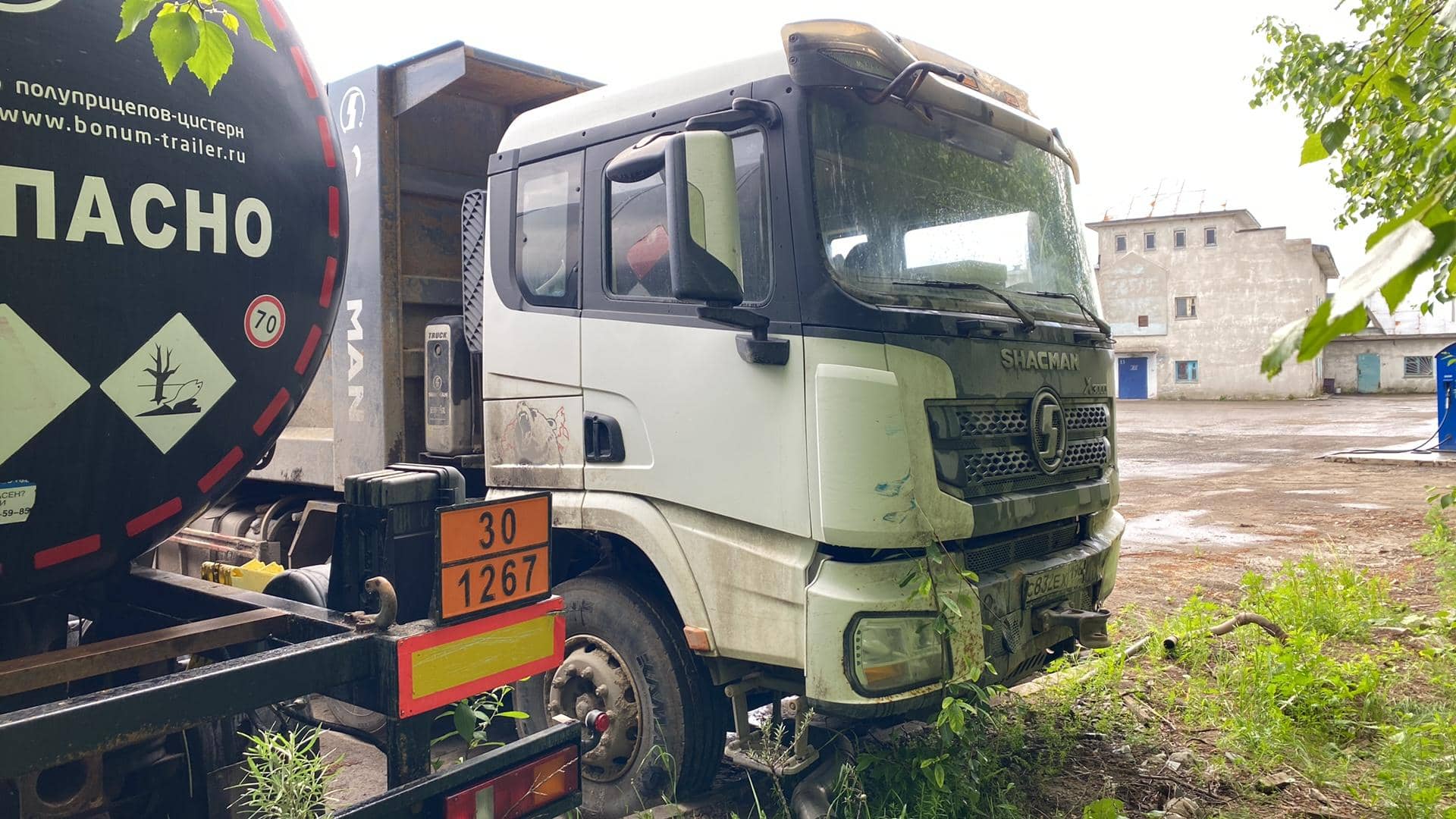 Shacman SX3316DV366,  100 000 км, 2023 года в лизинг