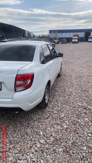 Lada Granta седан