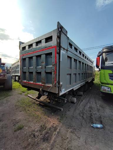 Shacman SX33186T366