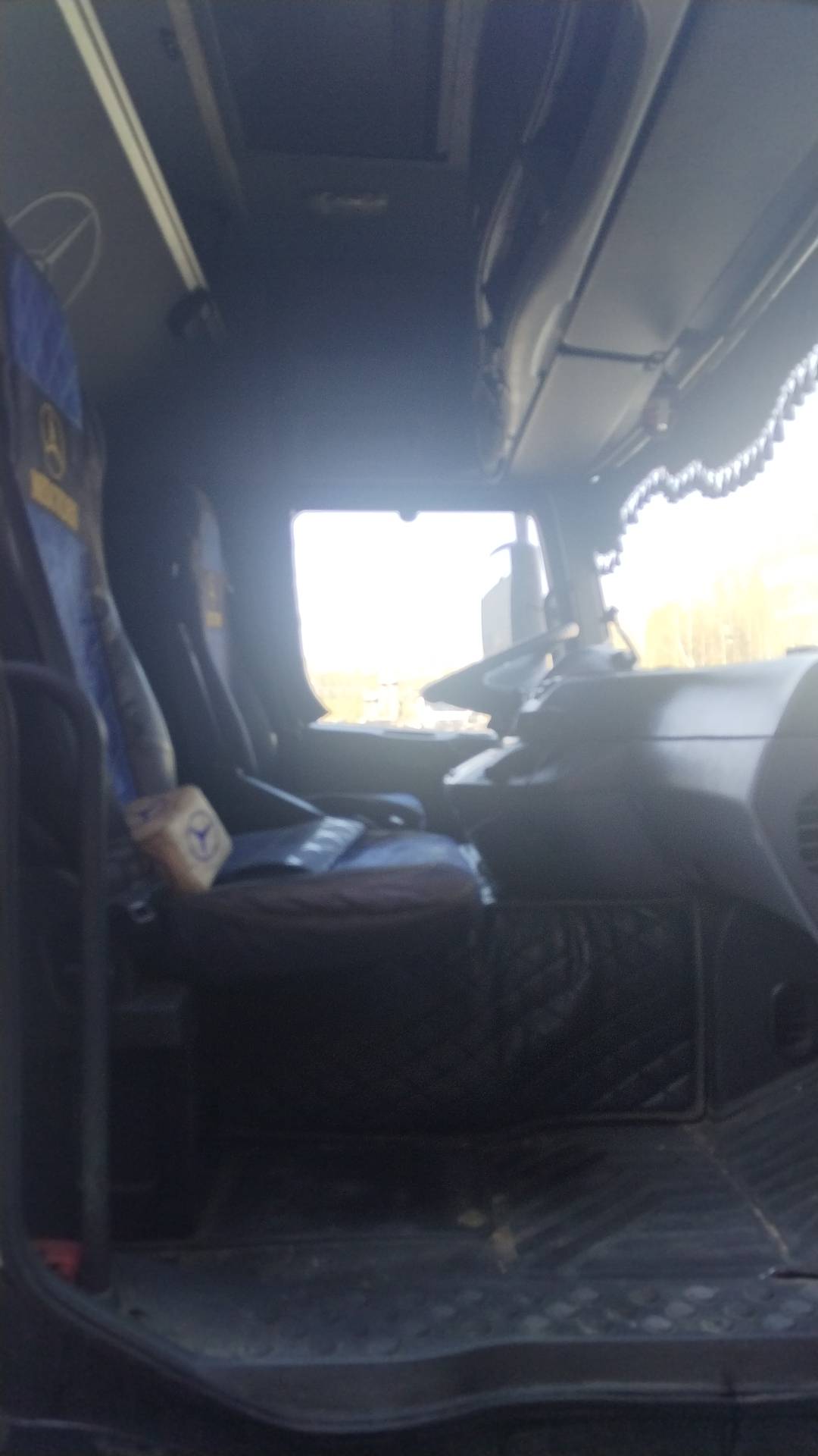 Mercedes-Benz Actros 3 1841 LS 4x2 (L),  828 457 км, 2018 года в лизинг