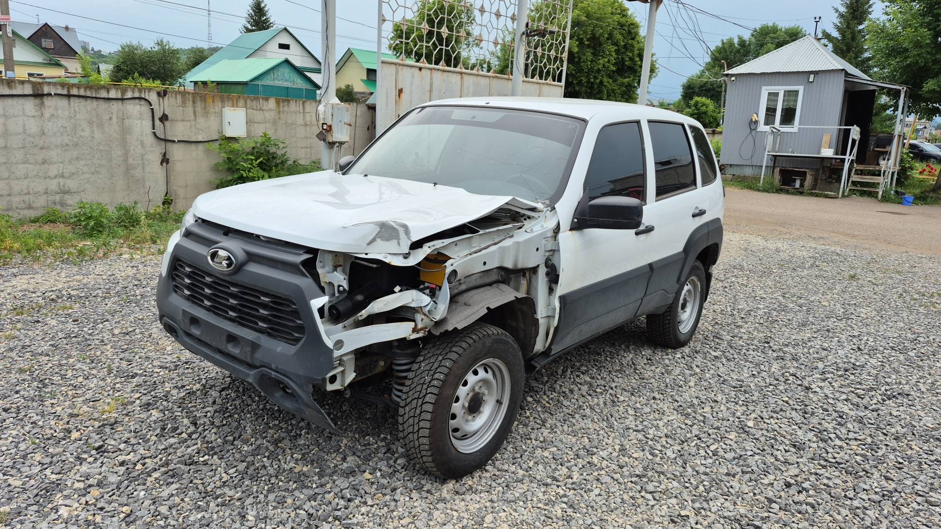 Lada Niva Travel,  3 541 км, 2023 года в лизинг