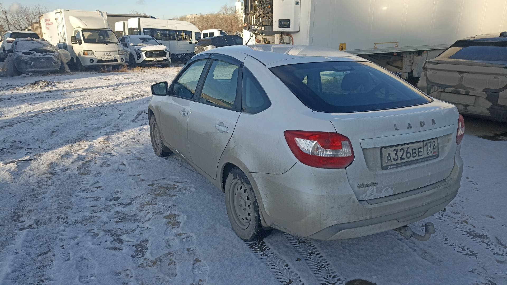 Lada Granta лифтбек,  82 575 км, 2023 года в лизинг