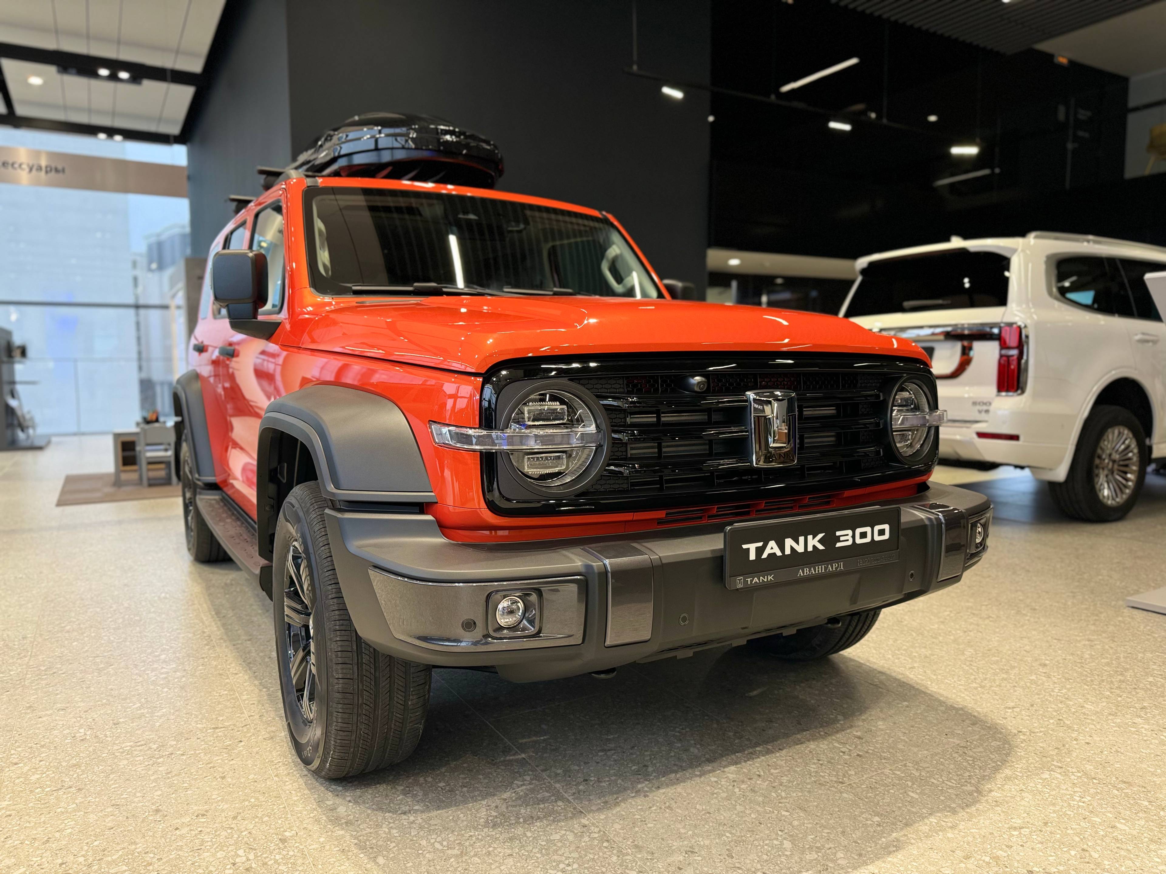 Tank 300 City Premium 2.0 8AT 4WD