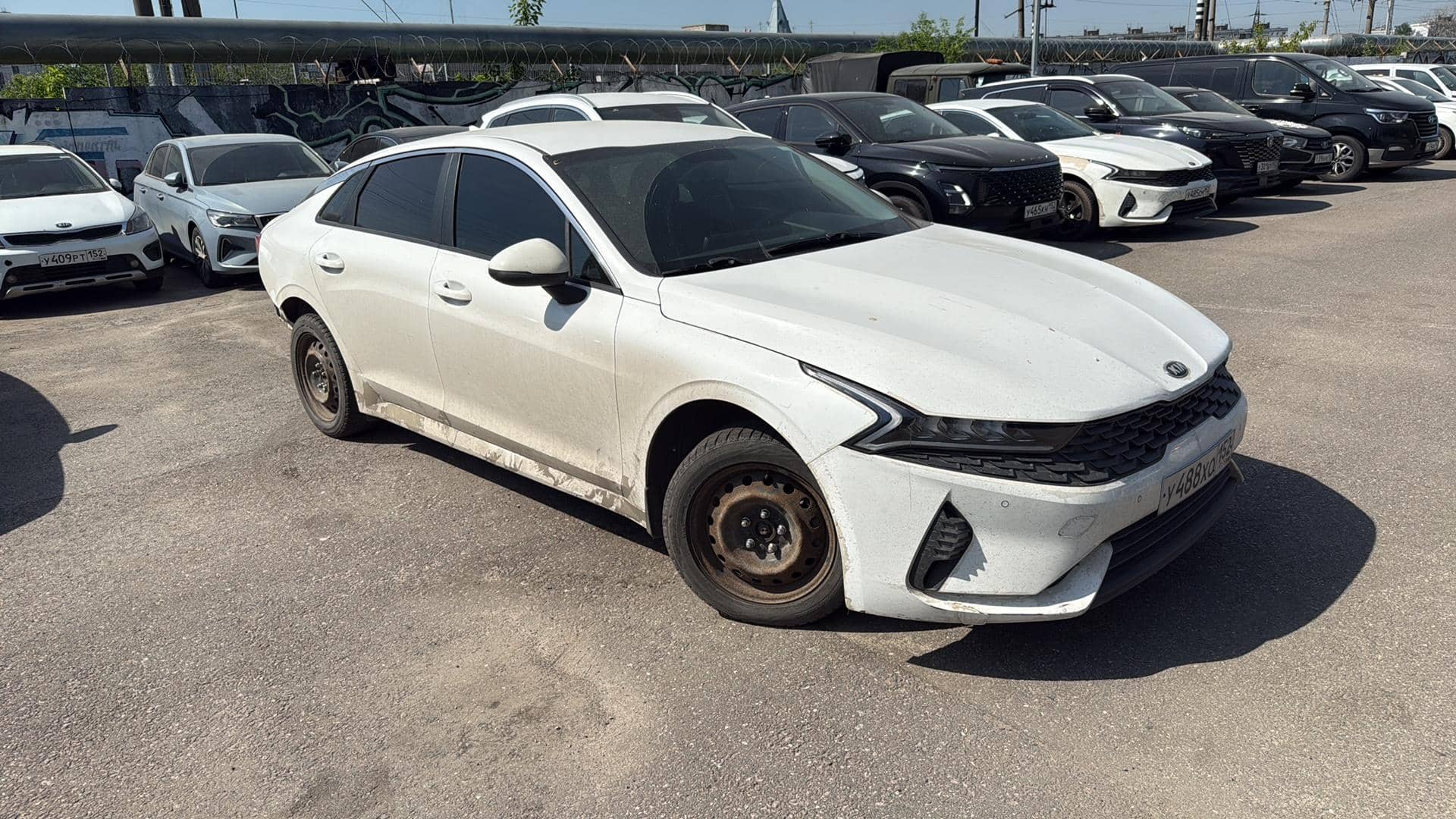 KIA K5,  332 311 км, 2021 года