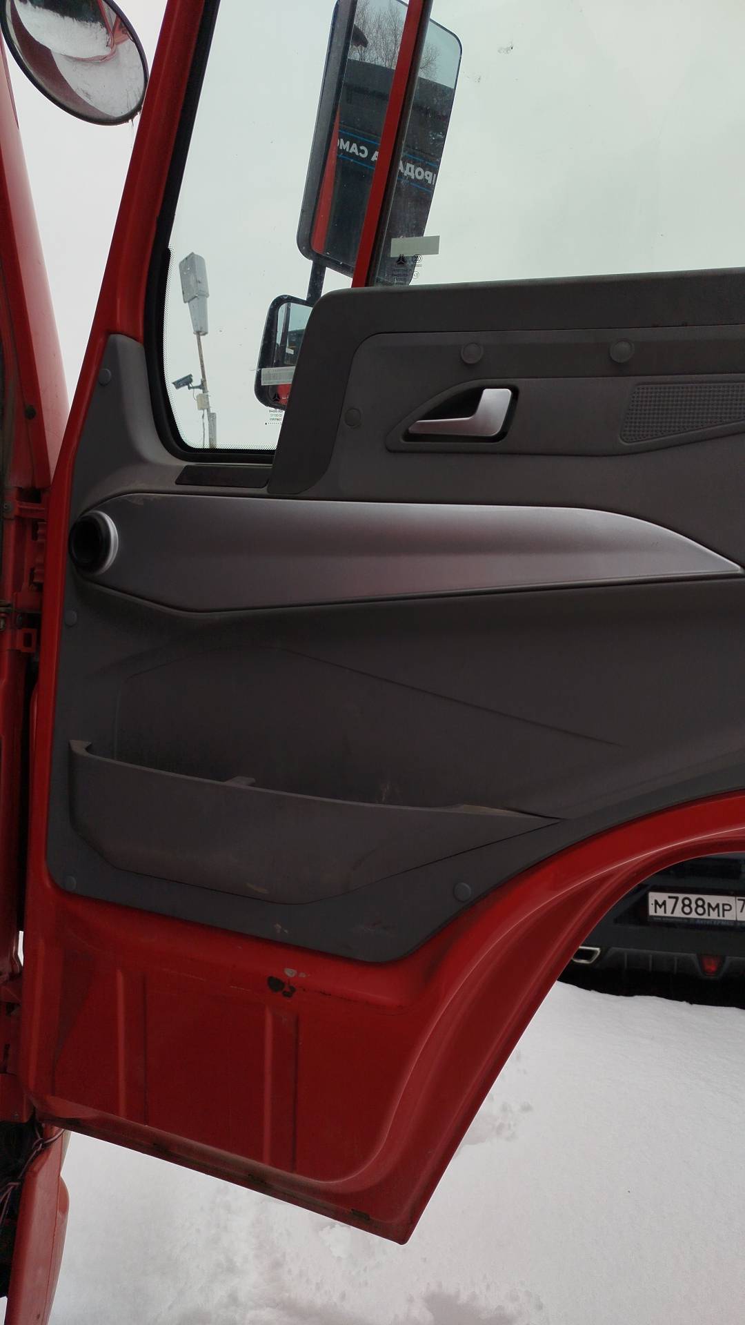 HOWO ZZ3327S3847E 6х4,  62 119 км, 2022 года в лизинг