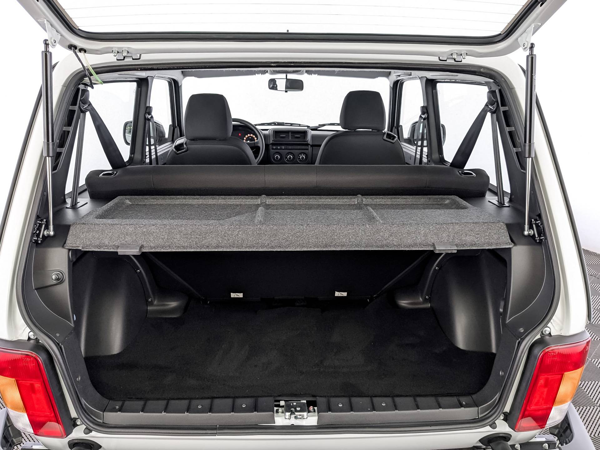 Lada Niva Legend 3 дв Classic 24 1.7 5MT