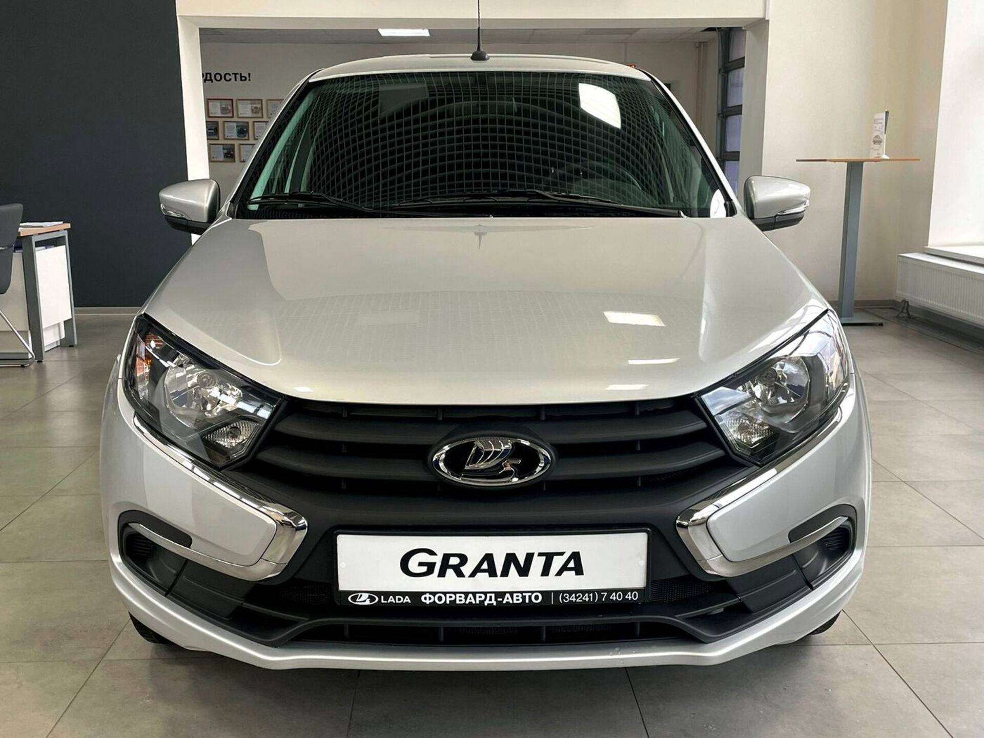 Lada Granta седан Comfort 24 1.6 106hp 5MT