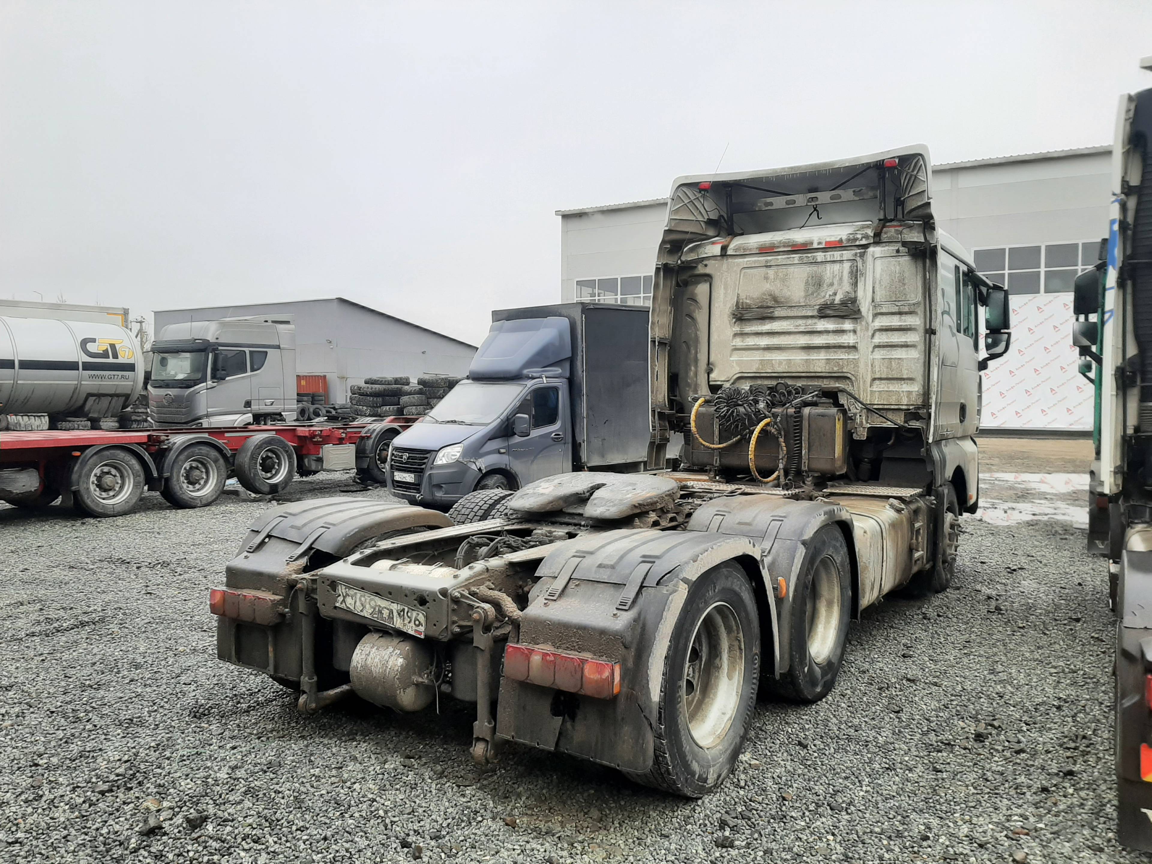 Sitrak С7Н 6×4 ZZ4256V364HE,  286 931 км, 2022 года