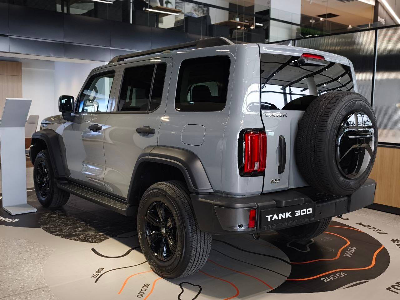 Tank 300 City Premium 2.0 8AT 4WD