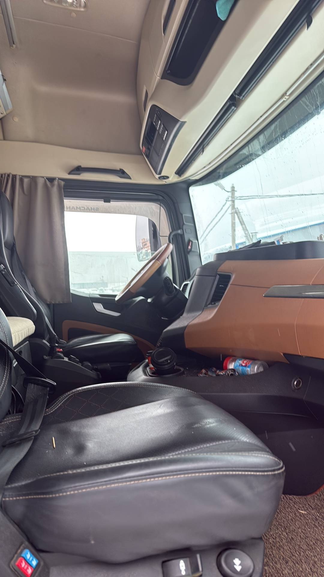 Shacman SX4188YY381,  347 536 км, 2023 года в лизинг