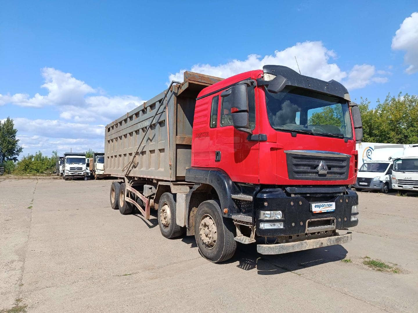 HOWO ZZ3317V386GE1 8х4