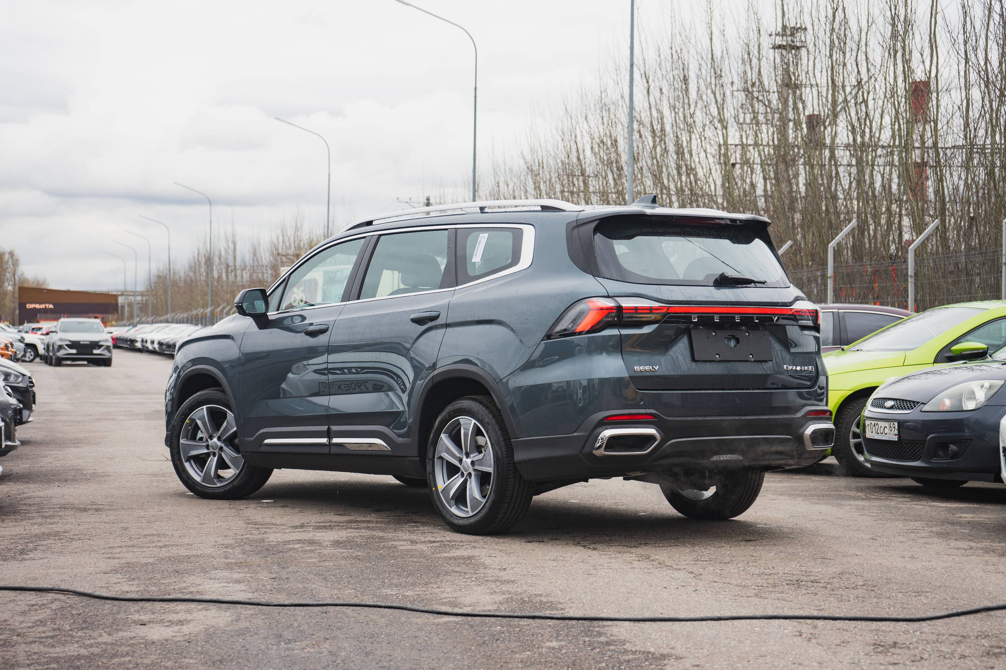 Geely Okavango Flagship 2.0T 7DCT 2WD