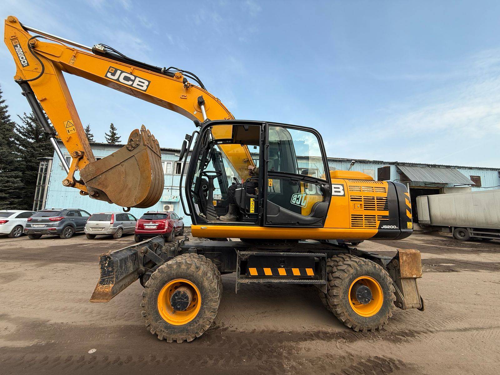 JCB JS200W Лот 000009107