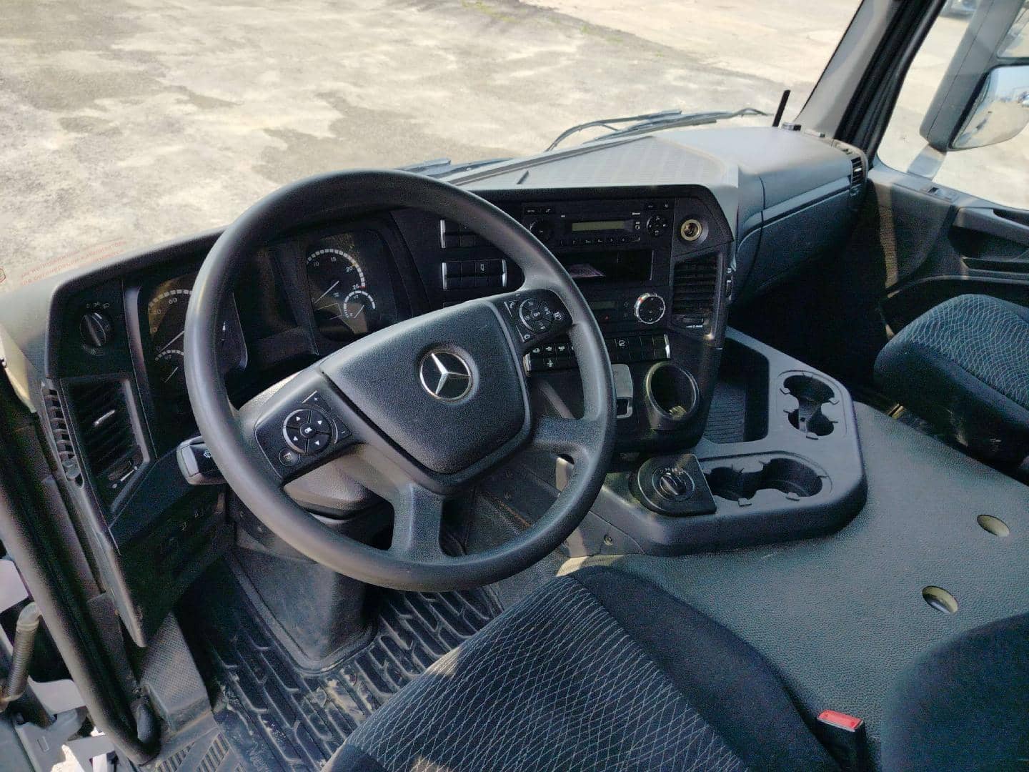 Mercedes-Benz Arocs 3348 AS 6x6 (ClassicSpace),  161 267 км, 2021 года в лизинг