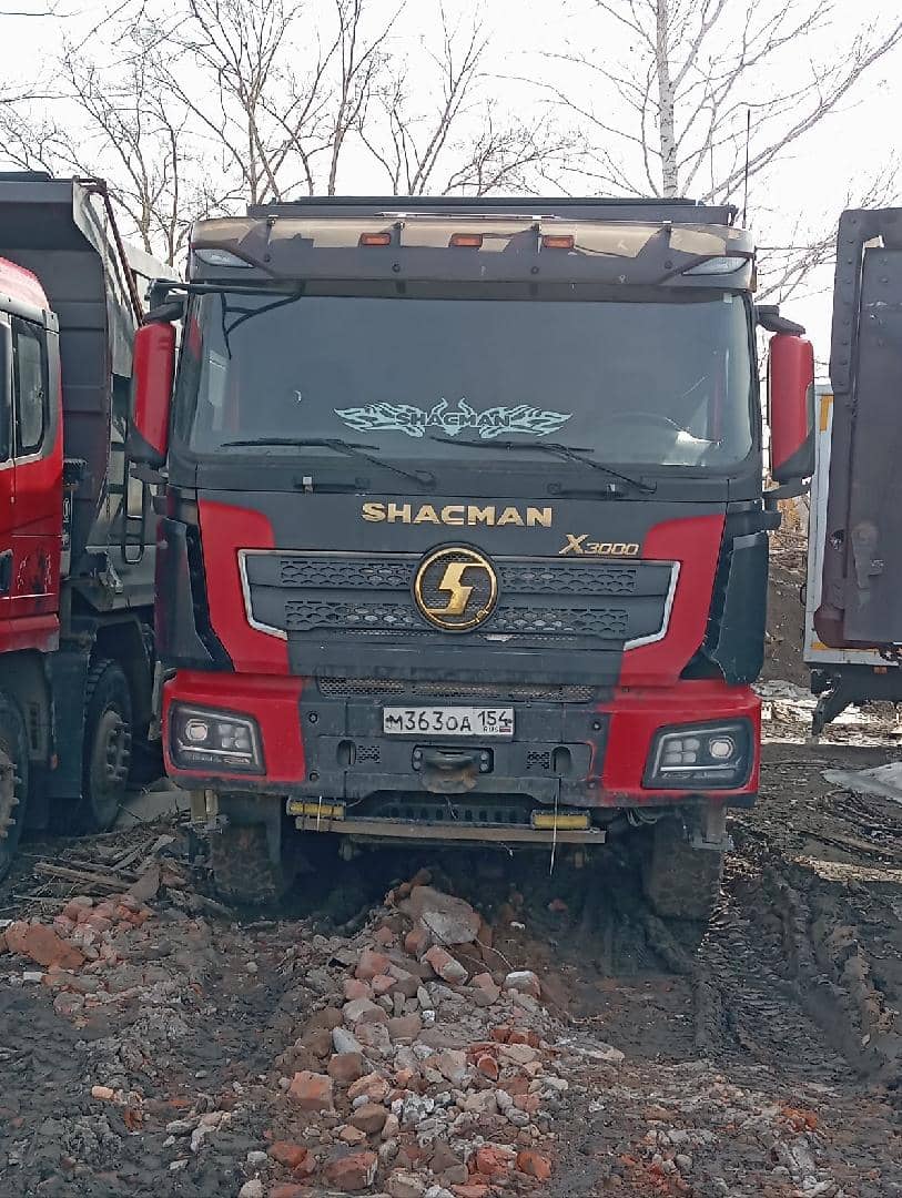 Shacman SX33186V366