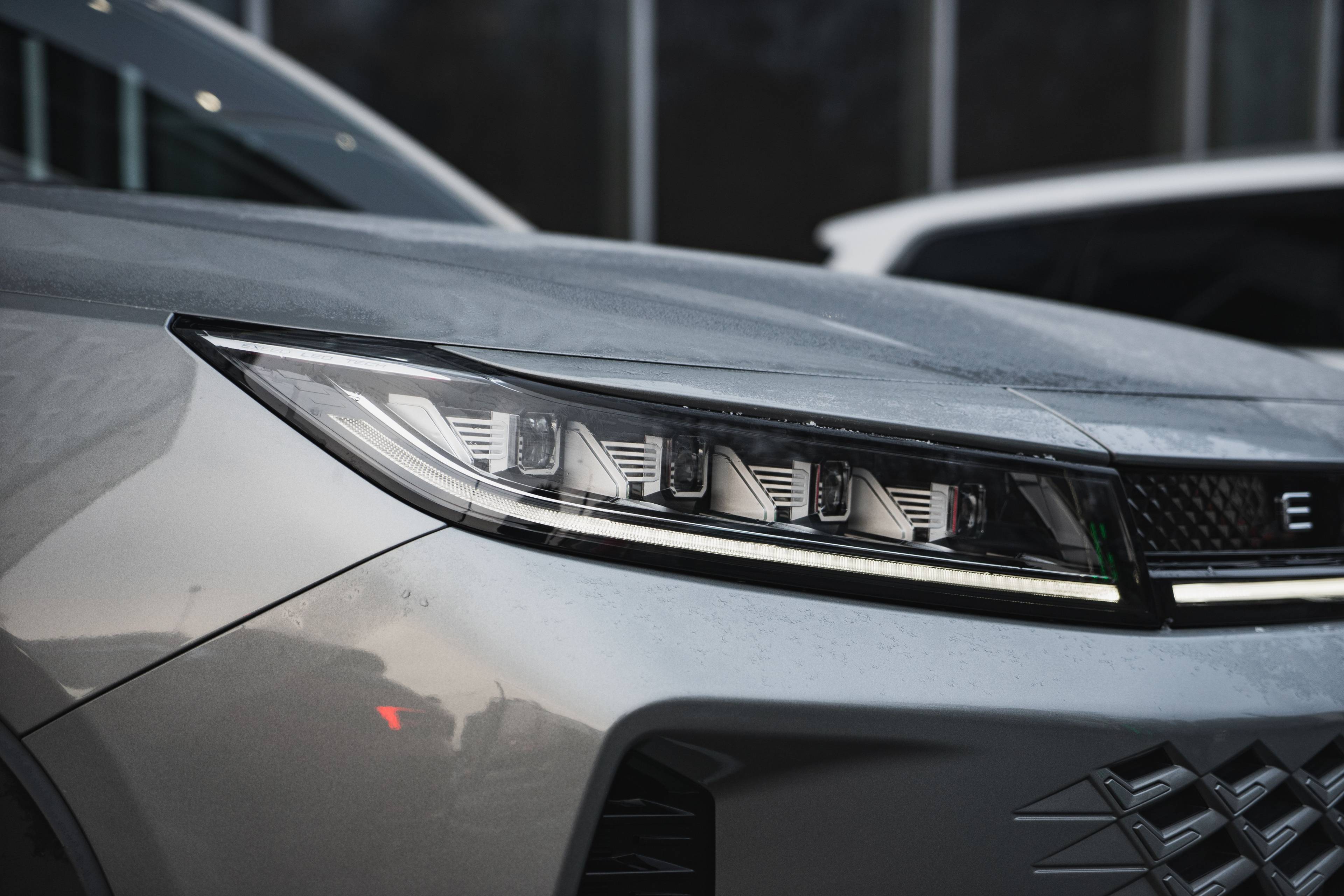 EXEED LX Business 1.5T CVT 2WD