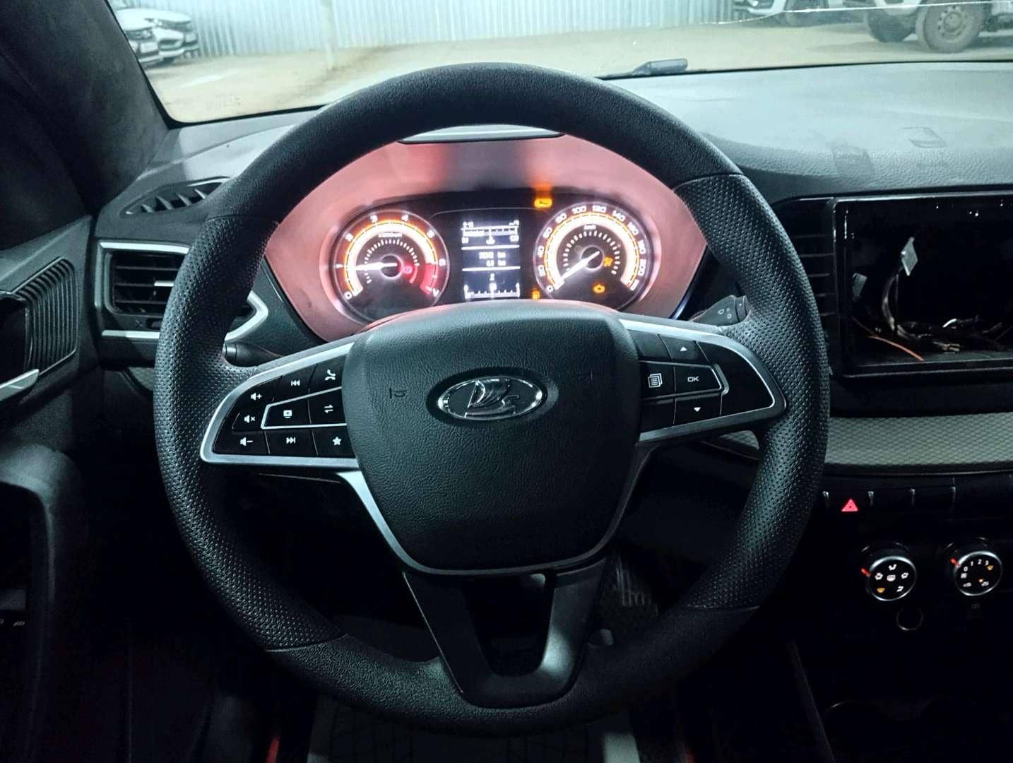 Lada Vesta седан,  78 342 км, 2023 года в лизинг