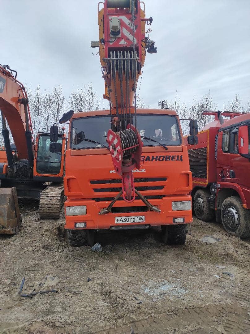 Ивановец КС-45717К-3 КАМАЗ-43118 (6x6) г/п 25т вылет 19,0(21,0)м.,  1 100 км, 2023 года