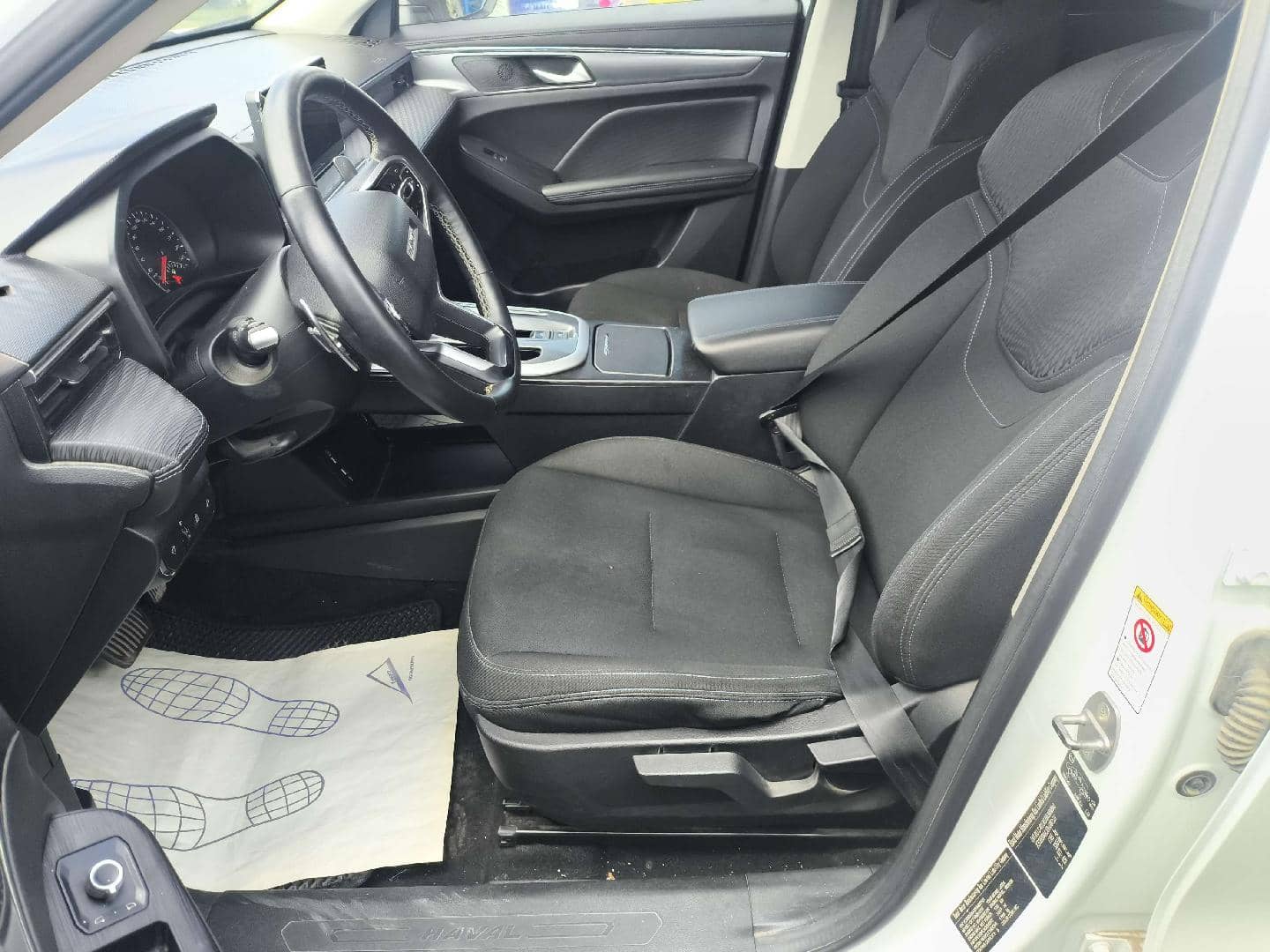 Haval Jolion,  160 930 км, 2024 года в лизинг