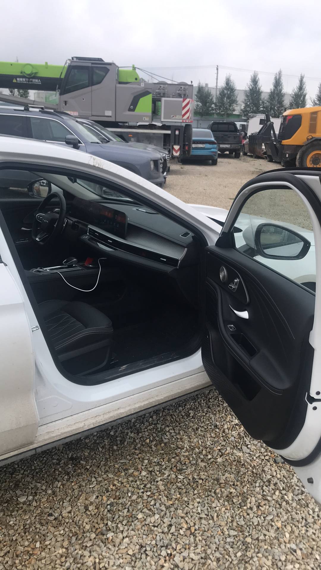 Chery Arrizo 8,  9 985 км, 2024 года в лизинг