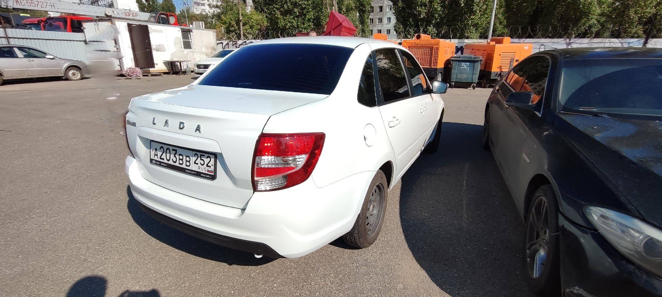 Lada Granta седан,  23 387 км, 2023 года в лизинг
