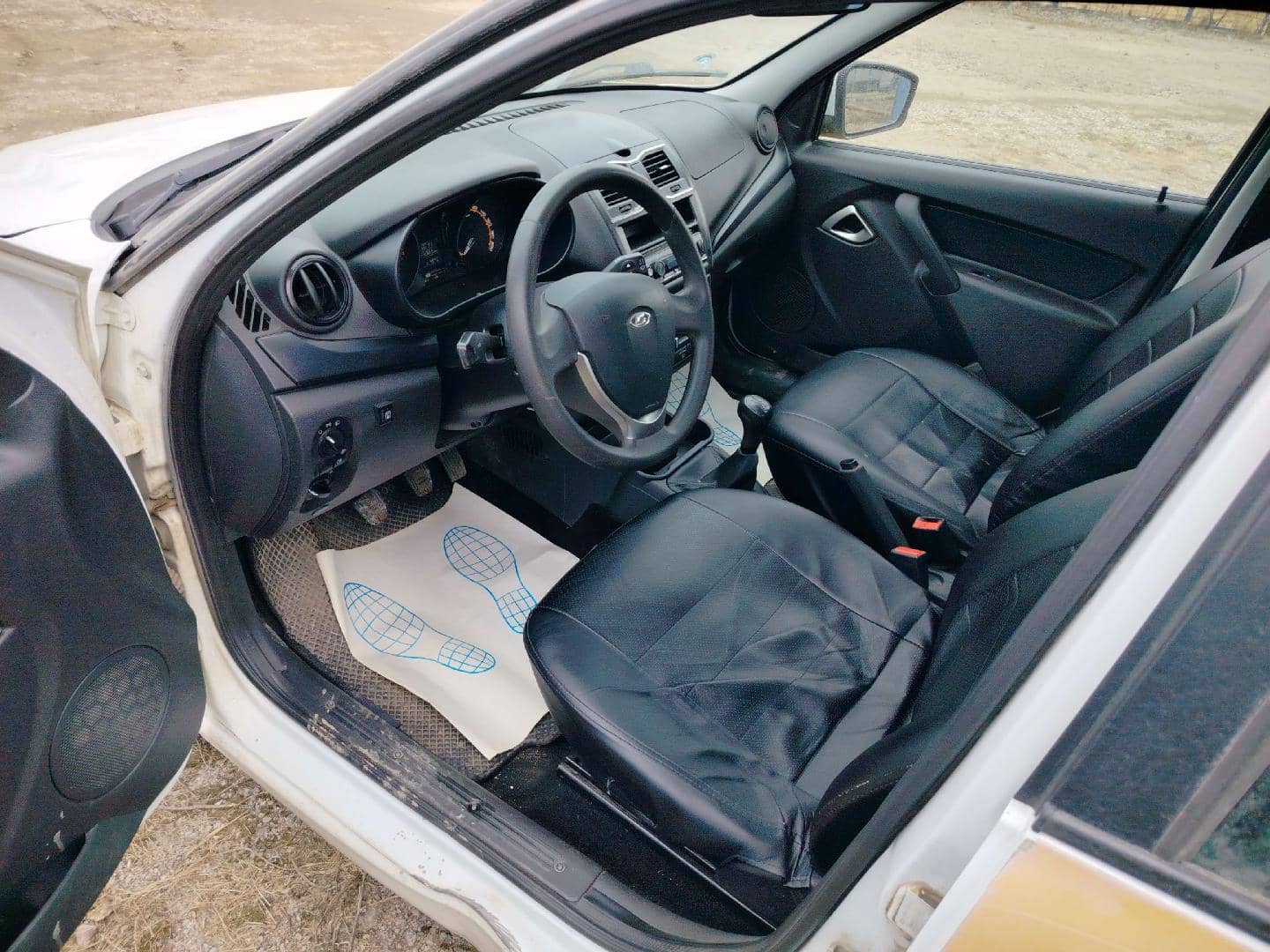 Lada Granta лифтбек,  172 665 км, 2023 года в лизинг