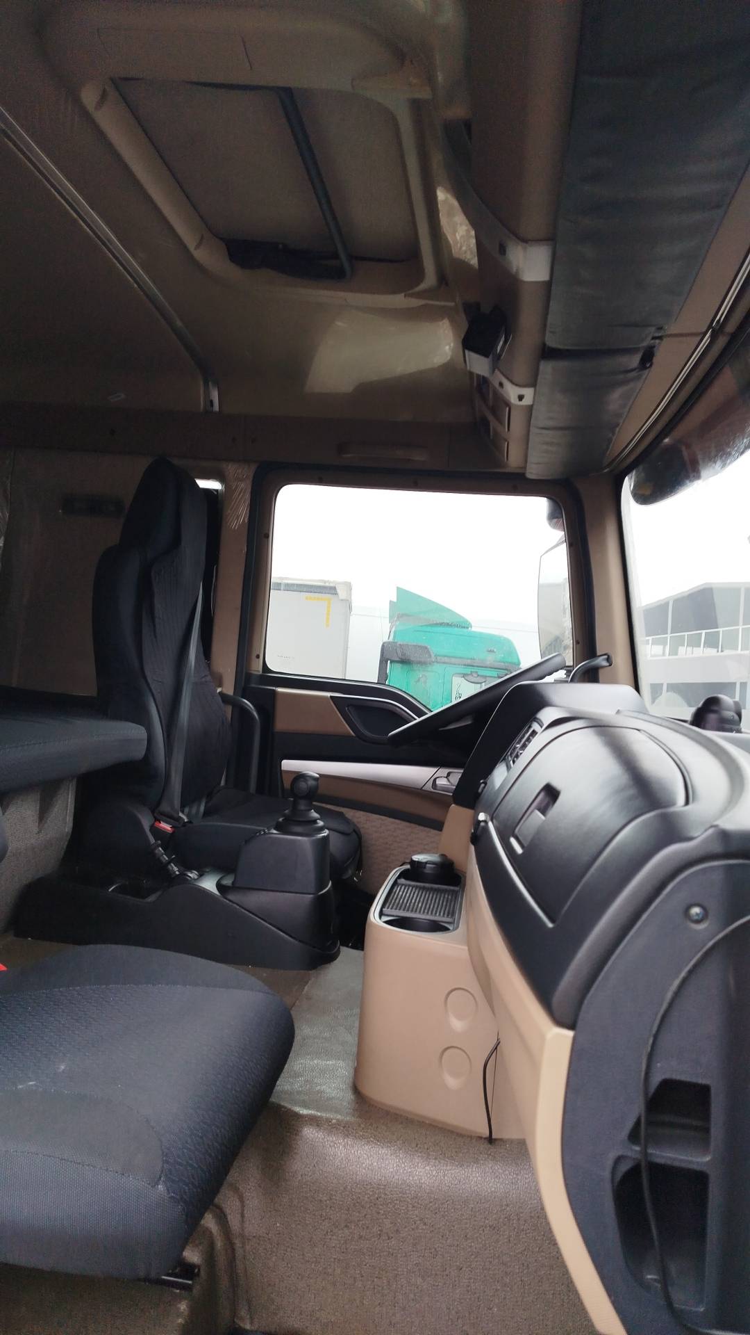 HOWO ZZ1167M621GE1,  109 799 км, 2024 года в лизинг