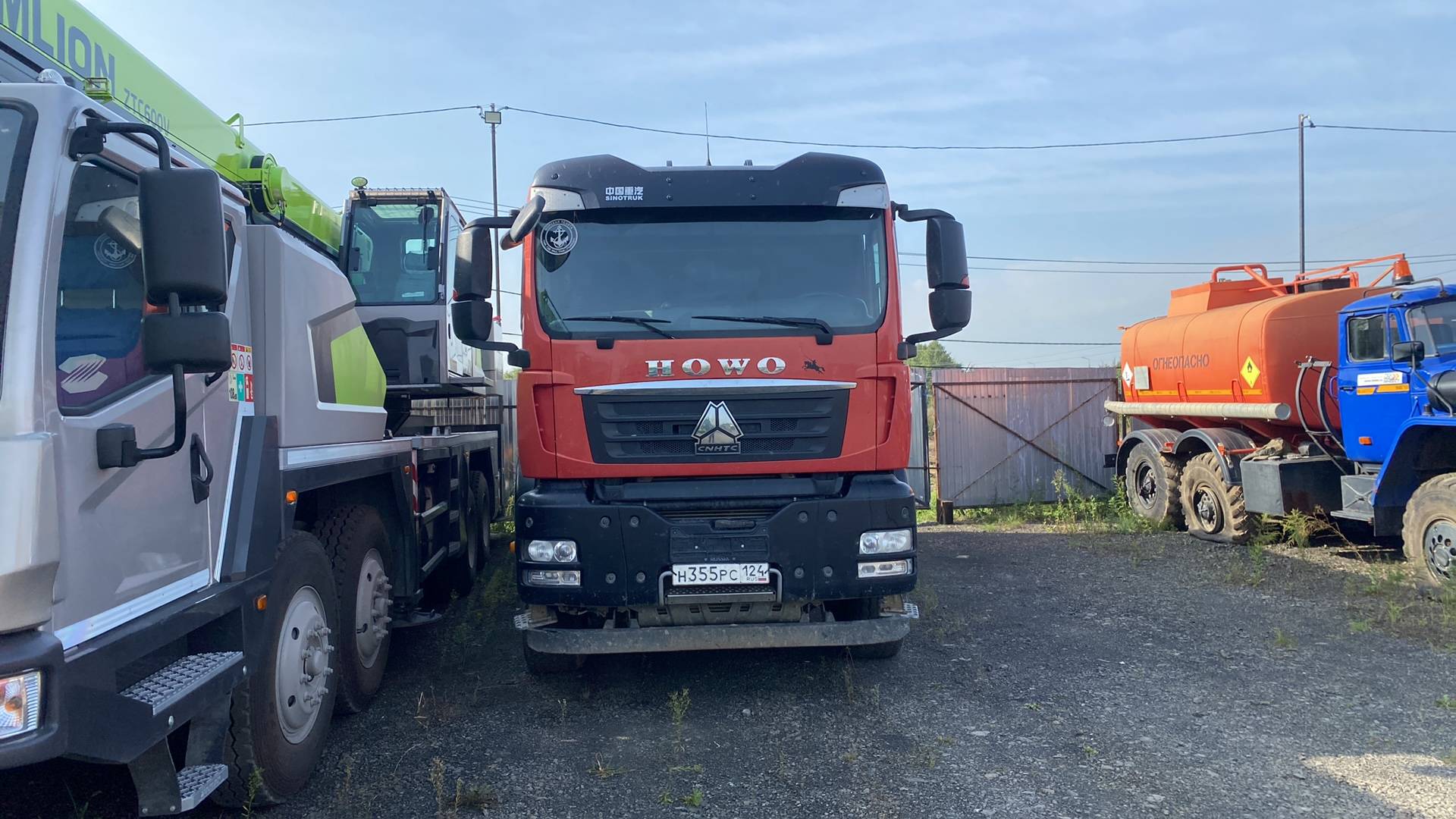 HOWO ZZ3257V384GE1 6x4,  121 025 км, 2022 года