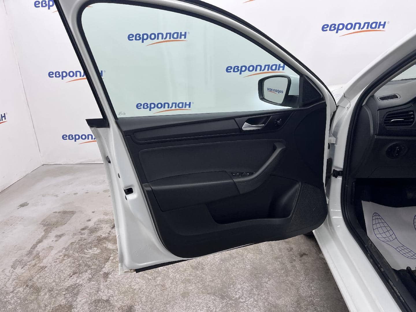 Volkswagen Polo,  103 838 км, 2020 года в лизинг