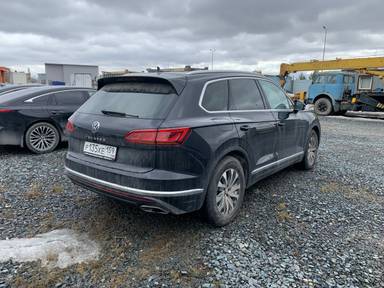 Volkswagen Touareg