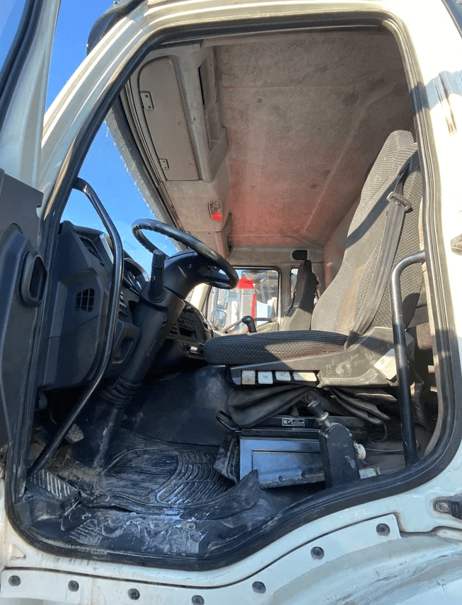 FAW CA3310P66K24T4E5 8х4,  100 140 км, 2021 года в лизинг