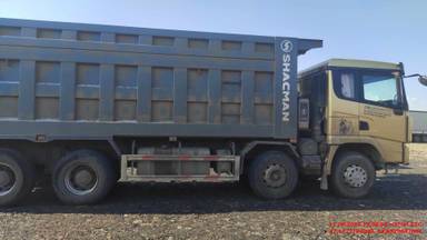 Shacman SX33186T366