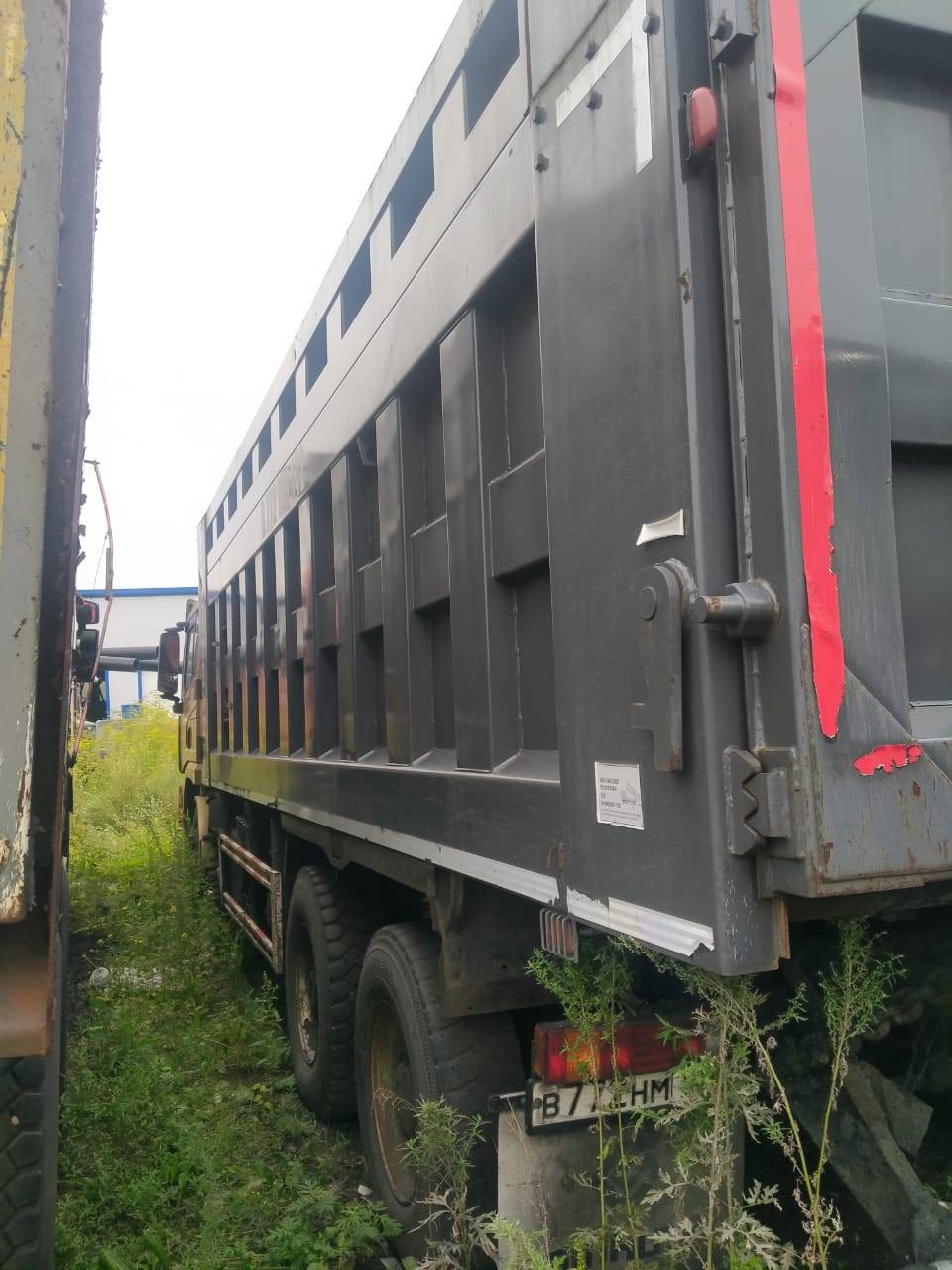 Shacman SX33186V366,  40 996 км, 2021 года