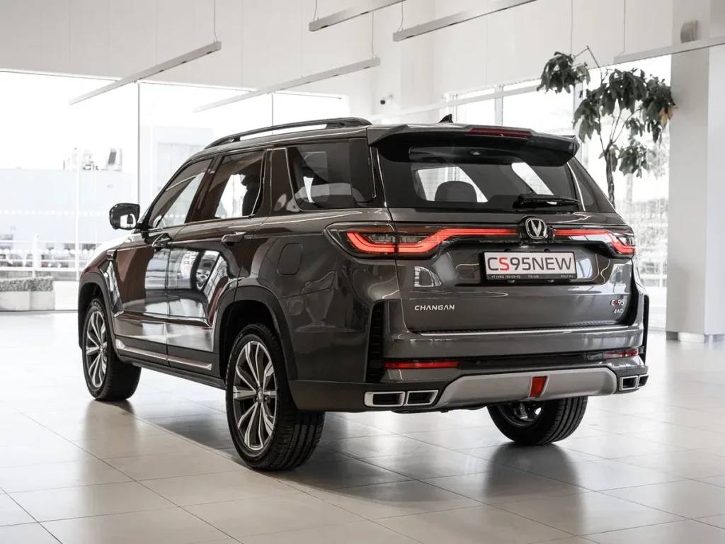 Changan CS95NEW Tech 2.0T 8AT 4WD