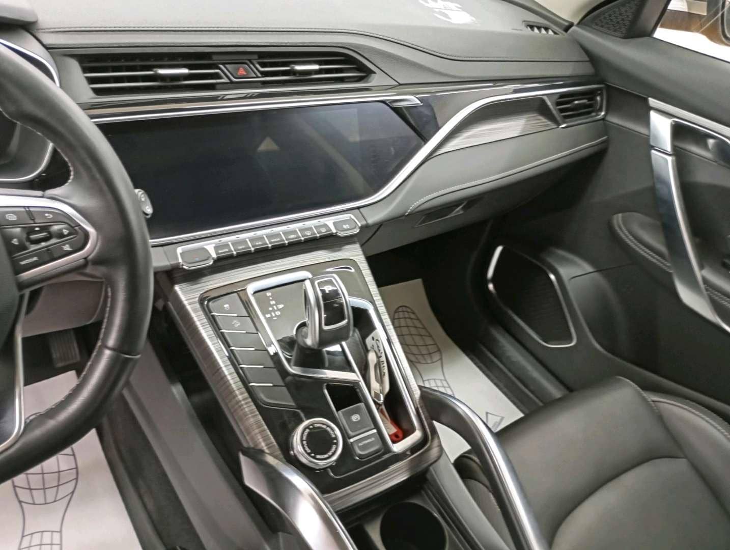 Geely Atlas Pro,  192 443 км, 2023 года в лизинг