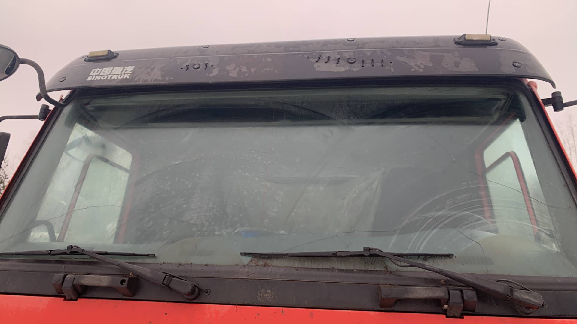 HOWO ZZ3407S3867E 8x4,  337 657 км, 2022 года в лизинг