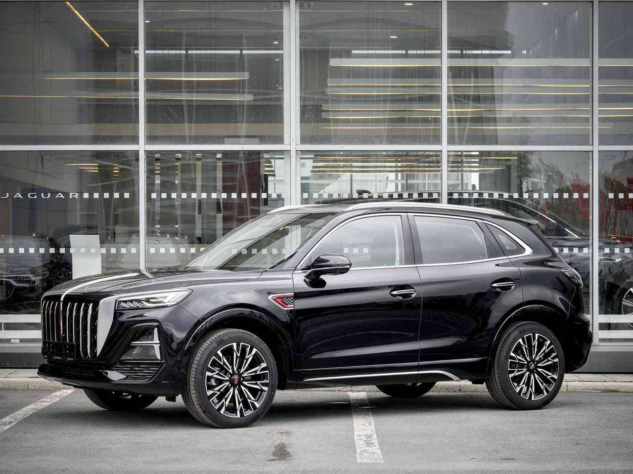 Hongqi HS5 Deluxe 2.0T AWD