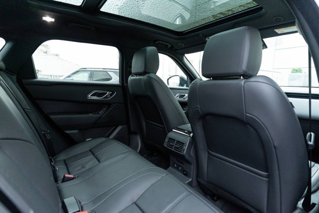 Land Rover Velar 2.0P 250 Dynamic SE