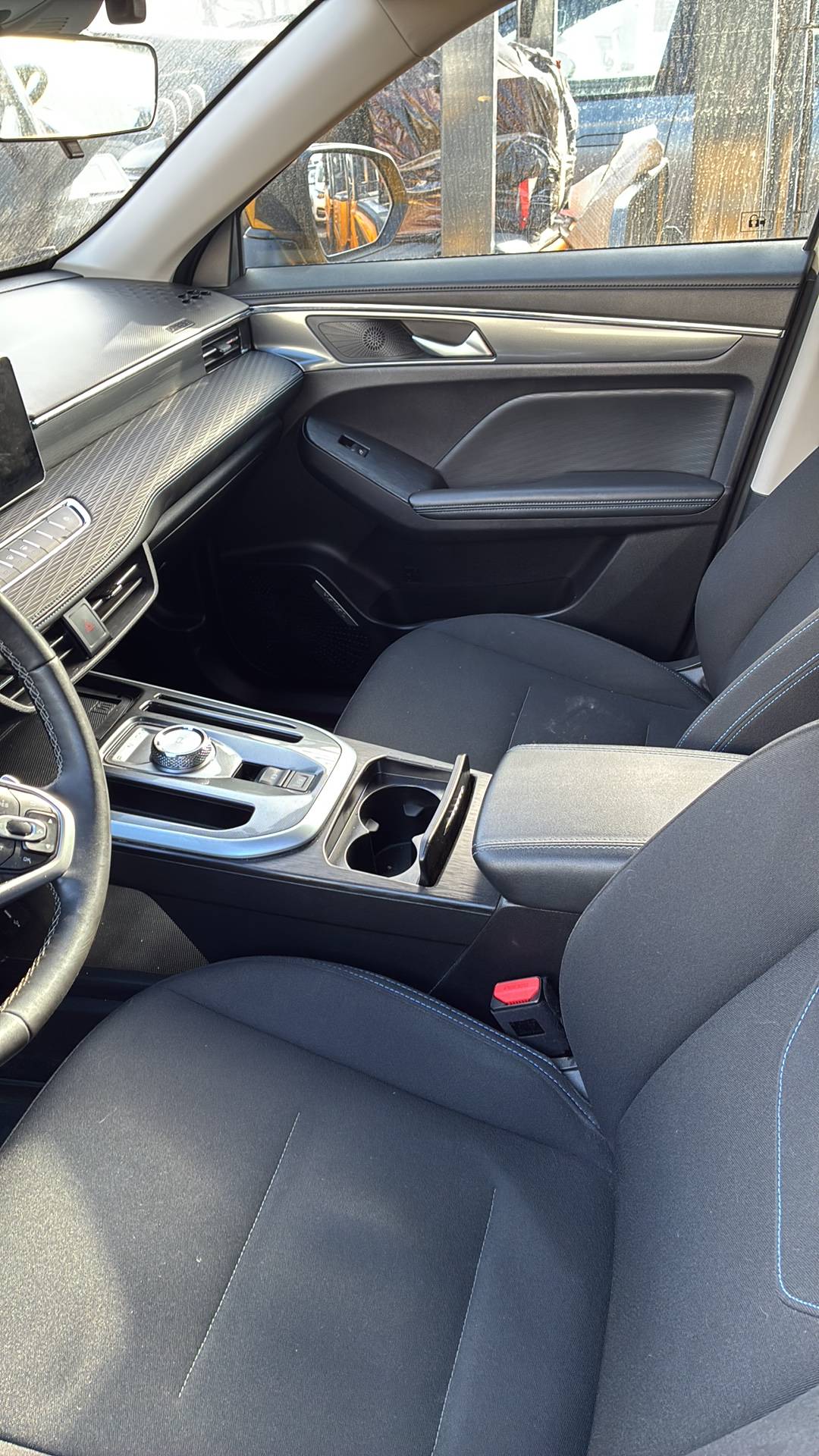 Haval Jolion,  70 751 км, 2024 года в лизинг