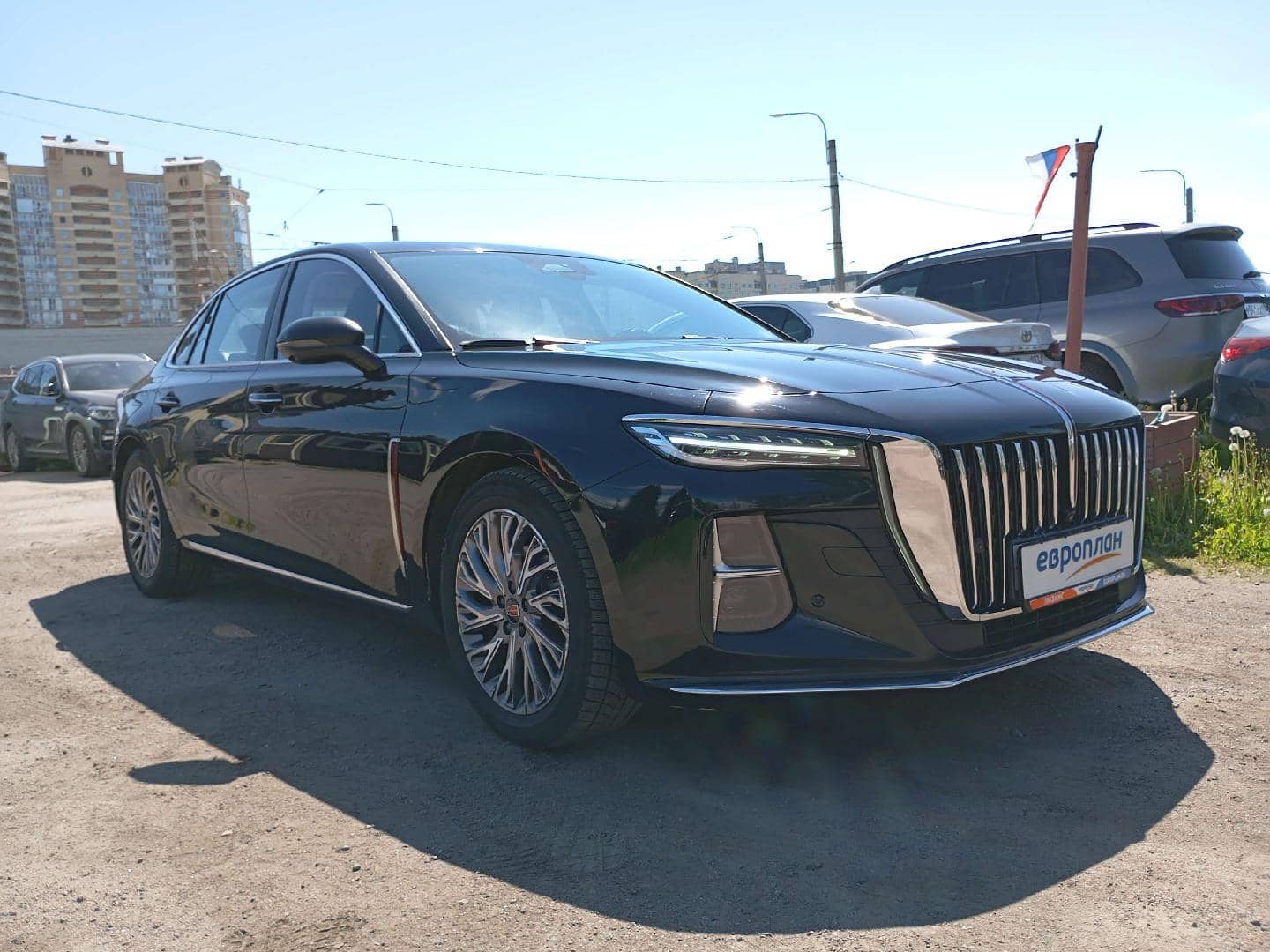 Hongqi H5,  179 952 км, 2024 года в лизинг
