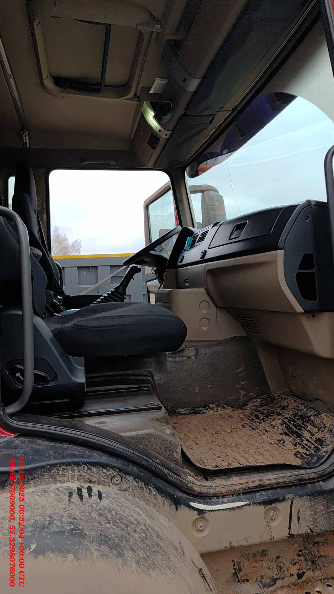 HOWO ZZ3317V386GE1 8х4,  250 016 км, 2023 года в лизинг