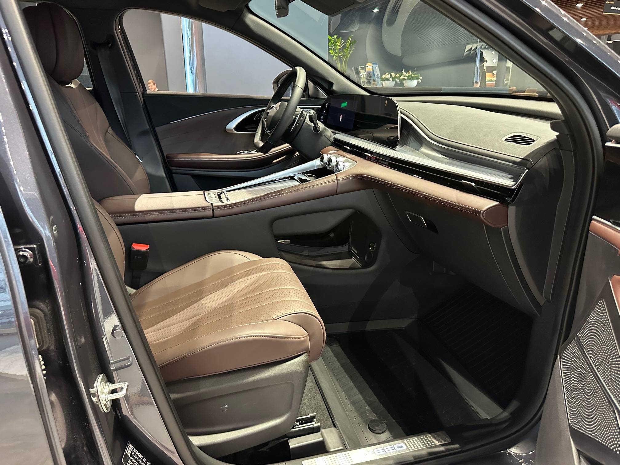 EXEED TXL Prestige 1.6 TGDI DCT7 AWD