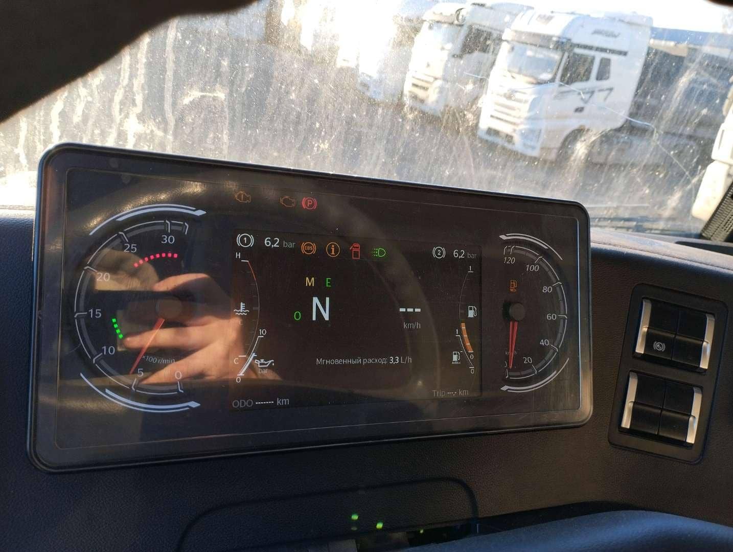 Sitrak C7H MAX ZZ4186V391HE,  700 000 км, 2023 года в лизинг