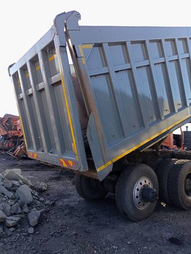 SCANIA G 500 B8X4HZ (L)