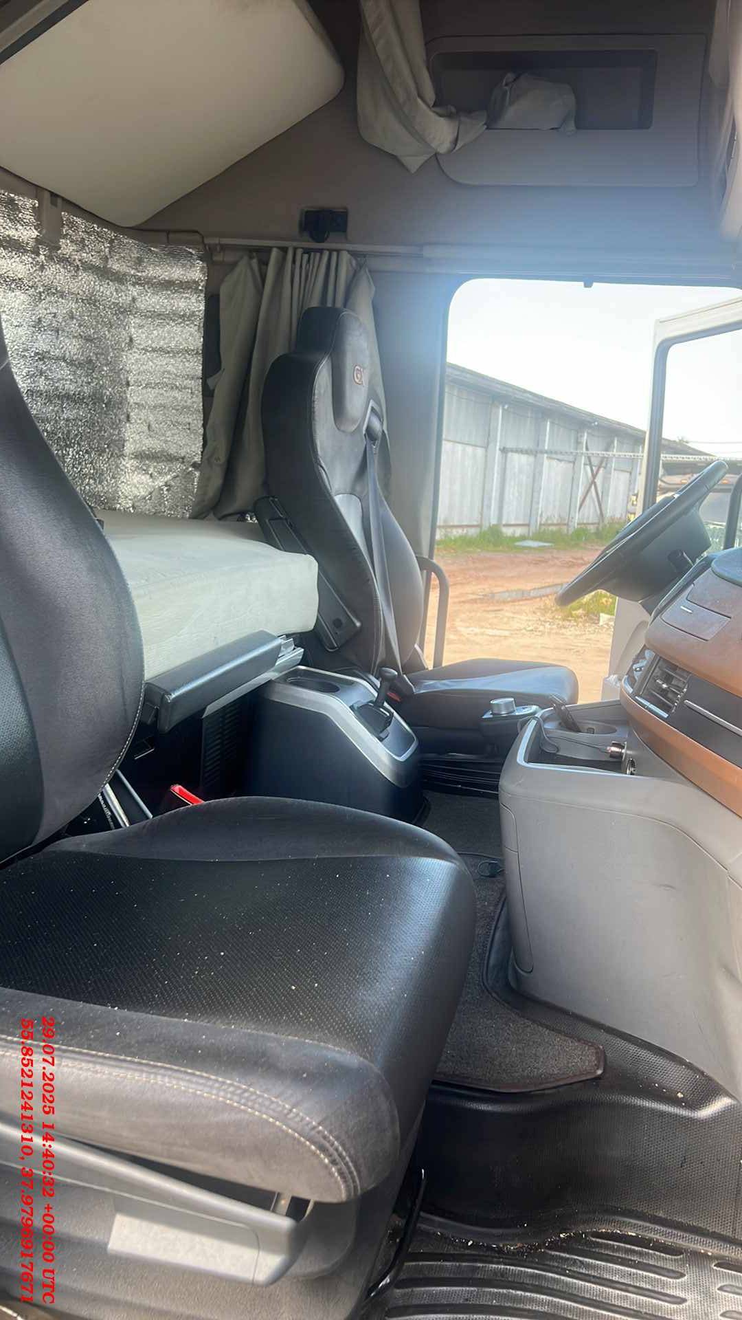 DongFeng GX DFH4180 4x2,  605 569 км, 2023 года в лизинг